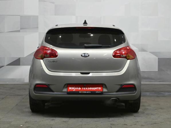 Kia Ceed II с пробегом 2013 года, цена 950 000 рублей, 198876 км, хэтчбек, Автокод Объявления