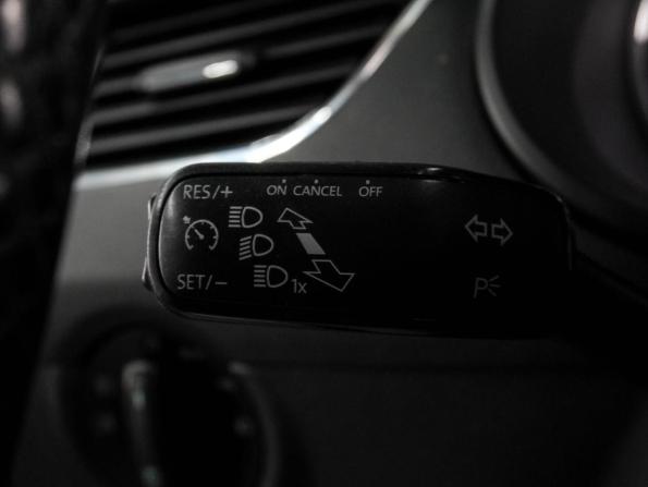 Skoda Octavia III (A7) Рестайлинг с пробегом 2019 года, цена 1 534 000 рублей, 179590 км, лифтбек, Автокод Объявления