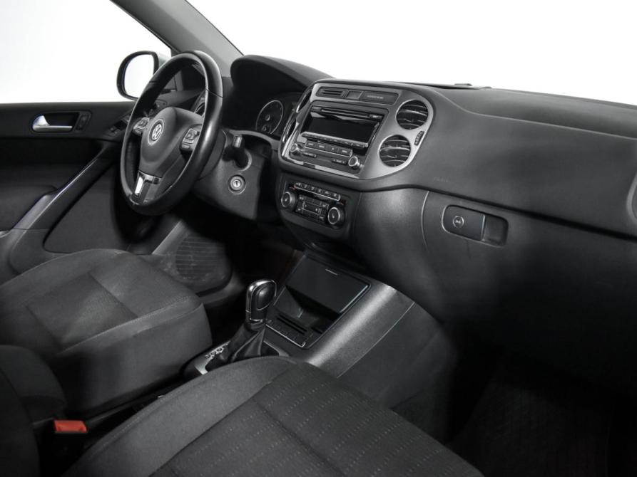 Volkswagen Tiguan I Рестайлинг Санкт-Петербург  - изображение 14