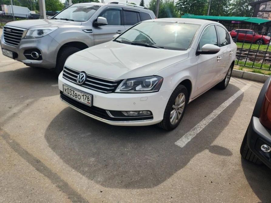 Volkswagen Passat B7 Санкт-Петербург  - изображение 1
