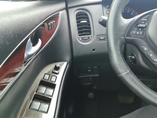 Infiniti EX I (J50) с пробегом 2011 года, цена 1 700 000 рублей, 175447 км, внедорожник, Автокод Объявления