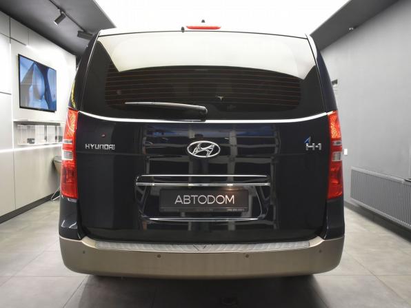 Hyundai H-1 II Рестайлинг 2 с пробегом 2019 года, цена 3 150 000 рублей, 114688 км, минивэн, Автокод Объявления