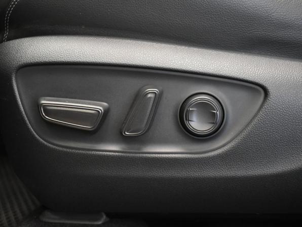 Toyota RAV4 V (XA50) с пробегом 2020 года, цена 3 290 000 рублей, 111313 км, внедорожник, Автокод Объявления