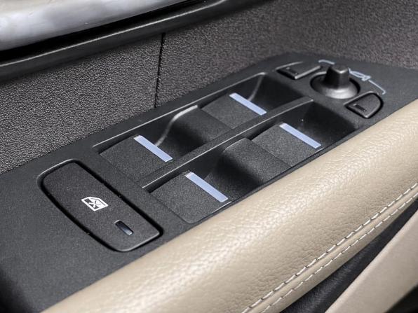 Land Rover Range Rover Evoque I с пробегом 2011 года, цена 1 850 000 рублей, 123491 км, внедорожник, Автокод Объявления