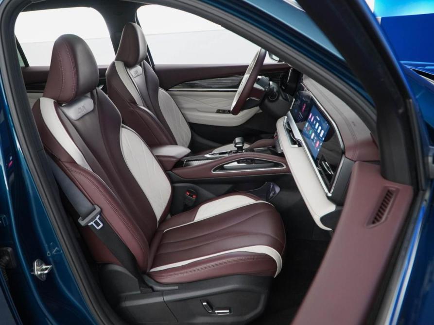 Geely Monjaro I Москва  - изображение 8