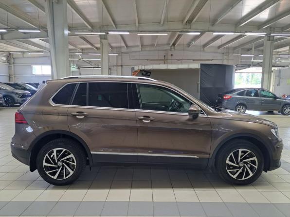Volkswagen Tiguan II с пробегом 2018 года, цена 2 530 000 рублей, 151268 км, внедорожник, Автокод Объявления