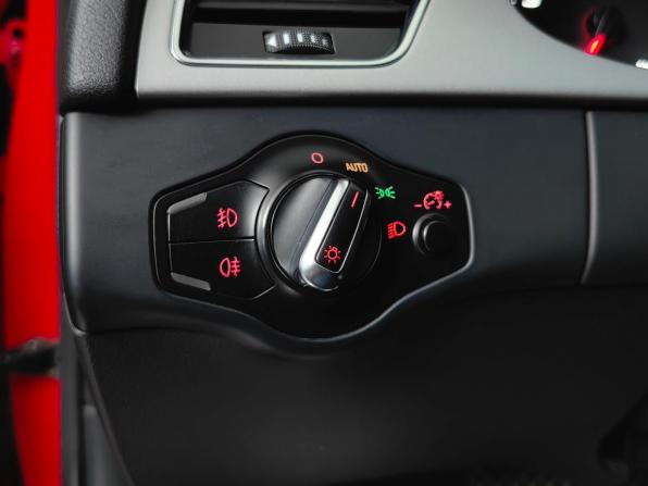 Audi A4 IV (B8) с пробегом 2011 года, цена 899 000 рублей, 158364 км, седан, Автокод Объявления