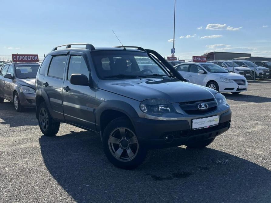 Lada (ВАЗ) Niva Буинск  - изображение 1
