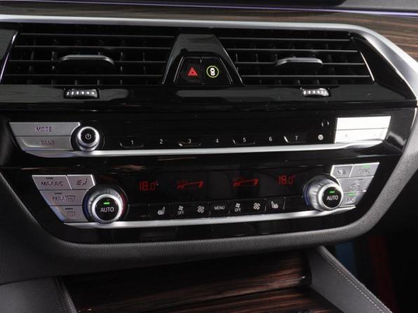 BMW 5 серии VII (G30/G31/G38) Рестайлинг с пробегом 2022 года, цена 5 480 000 рублей, 29210 км, седан, Автокод Объявления