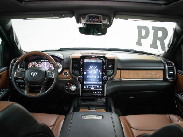 Ram 1500 V с пробегом 2022 года, цена 8 499 000 рублей, 12296 км, offers.body_type.unknown, Автокод Объявления