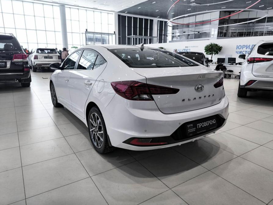 Hyundai Elantra VI (AD) Рестайлинг Казань  - изображение 8