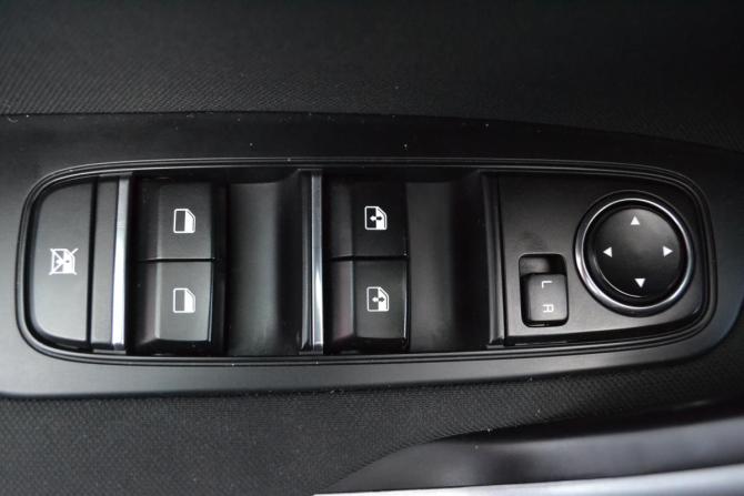 Kia Ceed III Рестайлинг с пробегом 2021 года, цена 2 250 000 рублей, 64591 км, универсал, Автокод Объявления