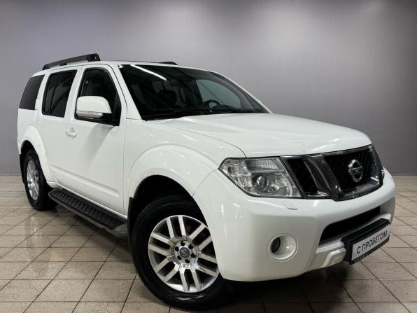 Nissan Pathfinder III Рестайлинг с пробегом 2011 года, цена 1 370 000 рублей, 303500 км, внедорожник, Автокод Объявления
