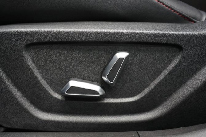 Geely Coolray I Рестайлинг с пробегом 2023 года, цена 2 180 000 рублей, 29000 км, внедорожник, Автокод Объявления