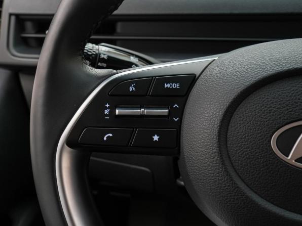 Hyundai Staria I с пробегом 2024 года, цена 5 625 000 рублей, 24040 км, минивэн, Автокод Объявления