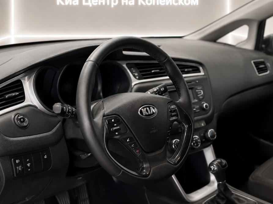 Kia Ceed II Рестайлинг Челябинск  - изображение 8