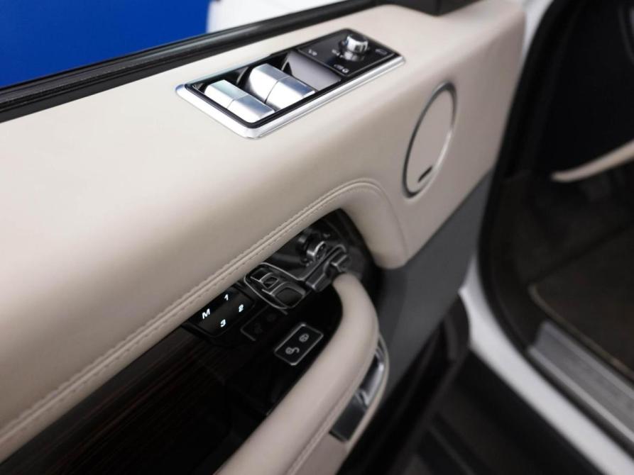 Land Rover Range Rover IV Рестайлинг Москва  - изображение 20