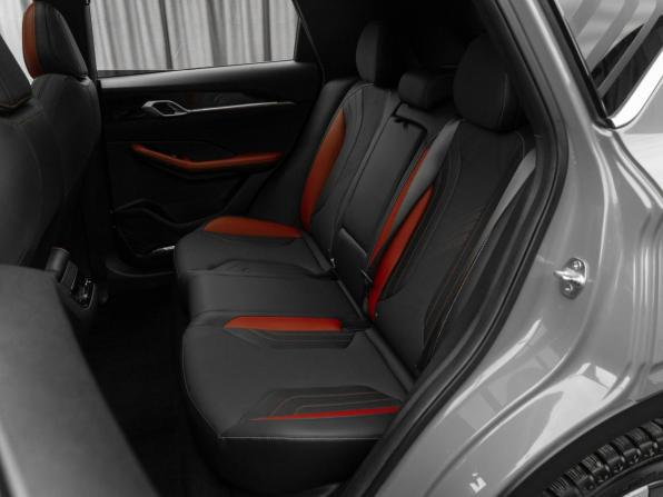 Geely Coolray I Рестайлинг с пробегом 2023 года, цена 2 140 000 рублей, 27636 км, внедорожник, Автокод Объявления