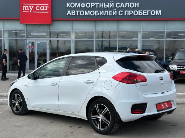 Kia Ceed II Рестайлинг с пробегом 2016 года, цена 1 350 000 рублей, 133000 км, хэтчбек, Автокод Объявления