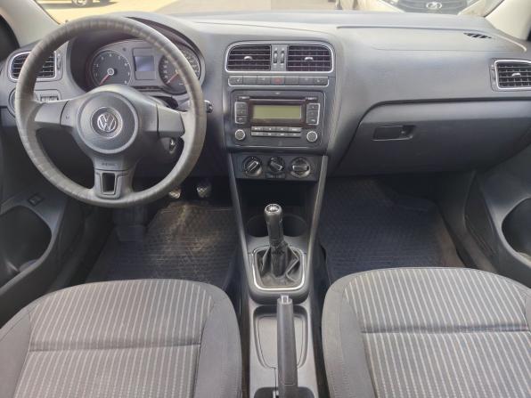 Volkswagen Polo V с пробегом 2011 года, цена 650 000 рублей, 279858 км, седан, Автокод Объявления