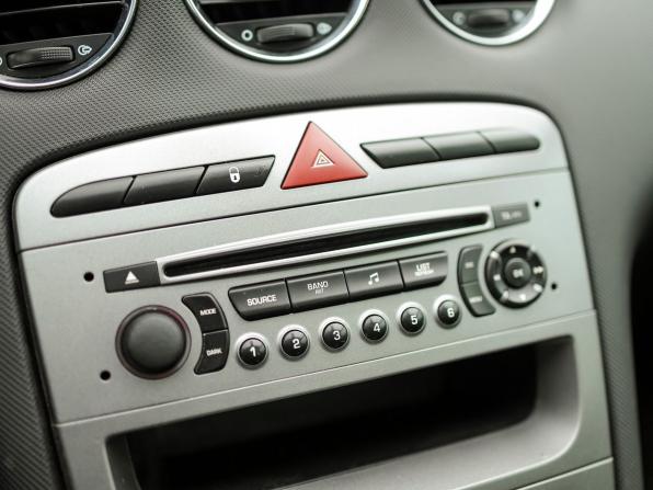 Peugeot 308 I с пробегом 2010 года, цена 619 000 рублей, 103510 км, универсал, Автокод Объявления