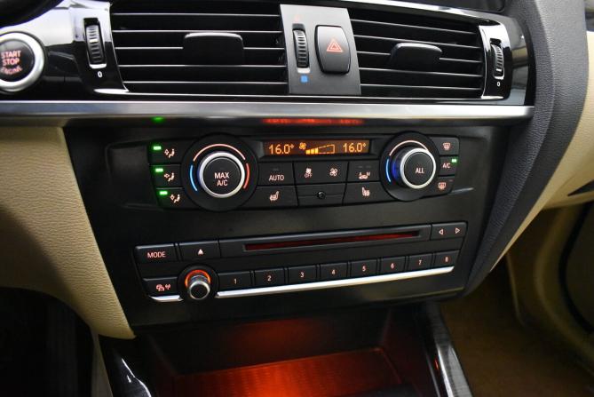 BMW X3 II (F25) Рестайлинг с пробегом 2014 года, цена 1 990 000 рублей, 220914 км, внедорожник, Автокод Объявления