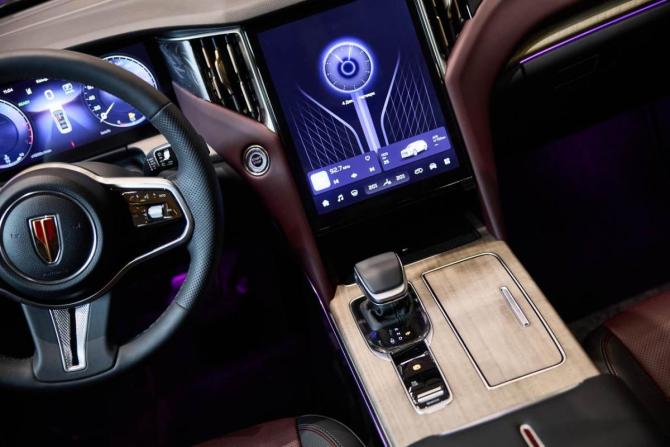 Новый Hongqi HS7 II 2025 года, цена 5 200 000 рублей, внедорожник, Автокод Объявления
