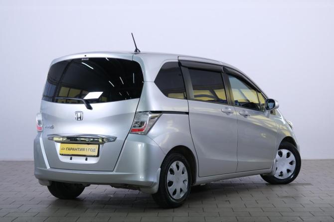 Honda Freed I Рестайлинг с пробегом 2012 года, цена 1 149 000 рублей, 152000 км, компактвэн, Автокод Объявления
