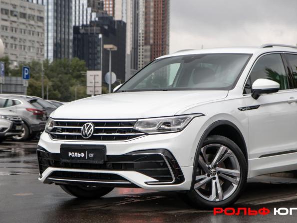 Volkswagen Tiguan II Рестайлинг с пробегом 2022 года, цена 3 848 000 рублей, 98443 км, внедорожник, Автокод Объявления