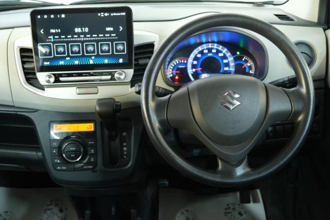Suzuki Wagon R V Рестайлинг с пробегом 2015 года, цена 629 000 рублей, 135000 км, хэтчбек, Автокод Объявления