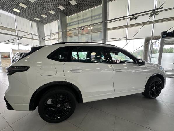 Volkswagen Tiguan III (China Market) с пробегом 2026 года, цена 4 730 000 рублей, 59 км, внедорожник, Автокод Объявления