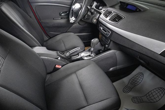 Renault Megane III с пробегом 2011 года, цена 919 000 рублей, 71310 км, хэтчбек, Автокод Объявления