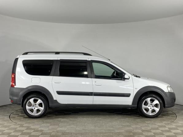 Lada (ВАЗ) Largus I с пробегом 2017 года, цена 790 000 рублей, 215225 км, универсал, Автокод Объявления