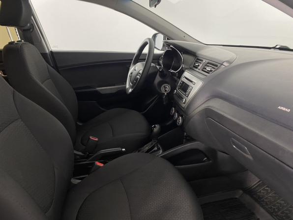 Kia Rio III Рестайлинг с пробегом 2016 года, цена 1 050 000 рублей, 167692 км, седан, Автокод Объявления
