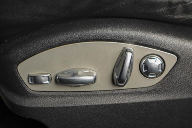 Porsche Cayenne II (958) с пробегом 2012 года, цена 2 069 000 рублей, 169000 км, внедорожник, Автокод Объявления