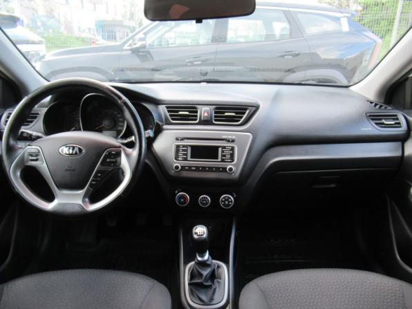 Kia Rio III Рестайлинг с пробегом 2017 года, цена 1 020 000 рублей, 157450 км, седан, Автокод Объявления