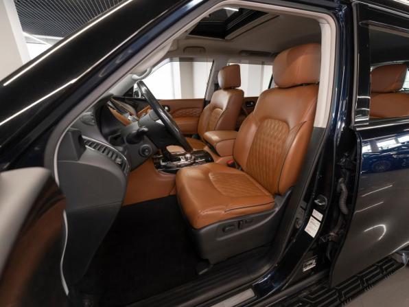 Infiniti QX80 I Рестайлинг 2 с пробегом 2019 года, цена 4 500 000 рублей, 163000 км, внедорожник, Автокод Объявления