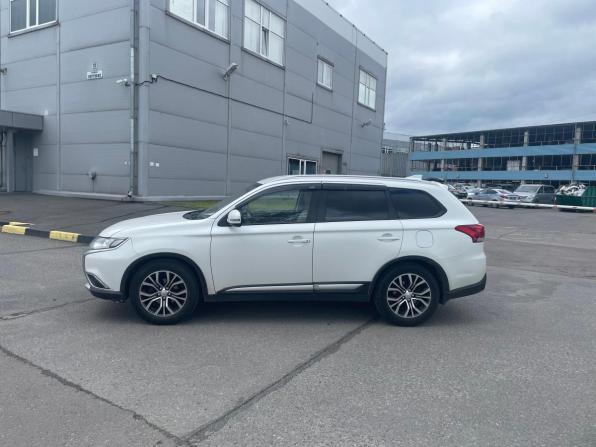 Mitsubishi Outlander III Рестайлинг 2 с пробегом 2018 года, цена 1 490 000 рублей, 249000 км, внедорожник, Автокод Объявления