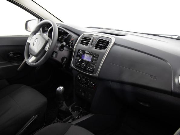 Renault Sandero II с пробегом 2014 года, цена 799 000 рублей, 84488 км, хэтчбек, Автокод Объявления