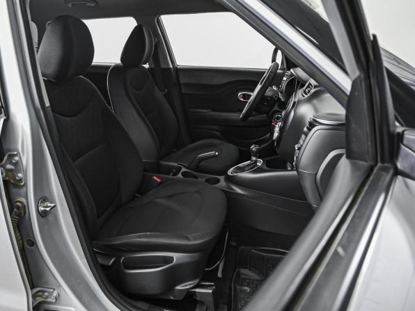 Kia Soul II Рестайлинг с пробегом 2017 года, цена 1 324 000 рублей, 166474 км, хэтчбек, Автокод Объявления