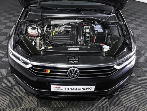 Volkswagen Passat B8 с пробегом 2016 года, цена 1 685 000 рублей, 160089 км, седан, Автокод Объявления