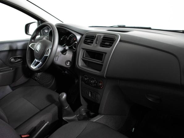 Renault Sandero II Рестайлинг с пробегом 2018 года, цена 897 000 рублей, 52590 км, хэтчбек, Автокод Объявления