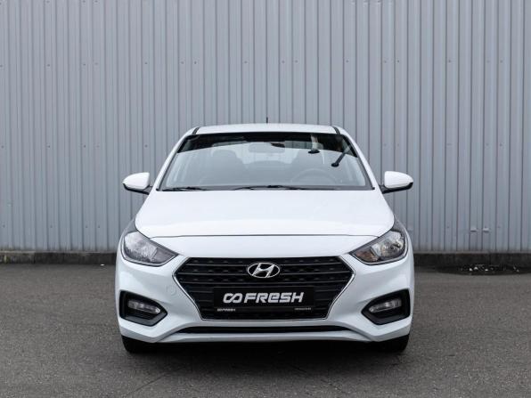 Hyundai Solaris II с пробегом 2019 года, цена 999 000 рублей, 182626 км, седан, Автокод Объявления