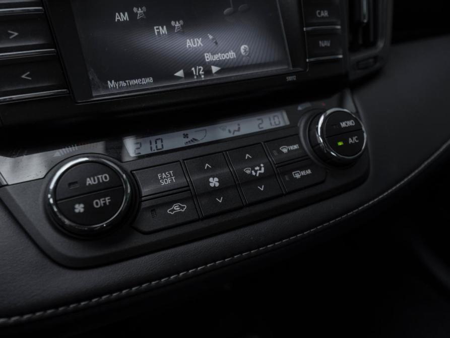 Toyota RAV4 IV (XA40) Рестайлинг Москва  - изображение 15