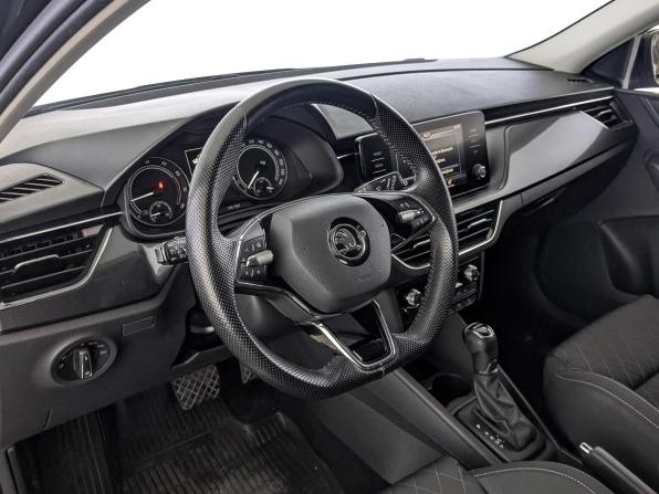 Skoda Rapid II с пробегом 2021 года, цена 1 600 000 рублей, 106018 км, лифтбек, Автокод Объявления