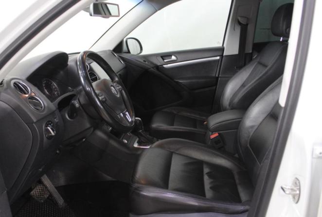 Volkswagen Tiguan I Рестайлинг с пробегом 2016 года, цена 1 565 000 рублей, 244803 км, внедорожник, Автокод Объявления