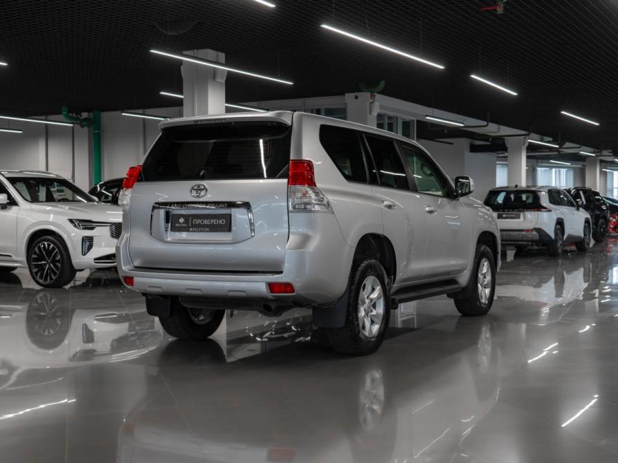 Toyota Land Cruiser Prado 150 Series Москва  - изображение 4