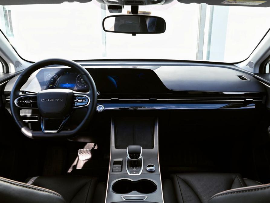 Omoda C5 I Екатеринбург  - изображение 18