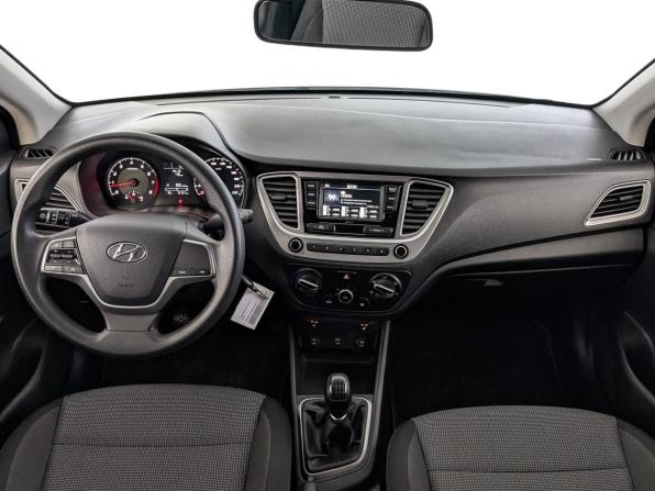 Hyundai Solaris II Рестайлинг с пробегом 2022 года, цена 1 610 000 рублей, 76766 км, седан, Автокод Объявления