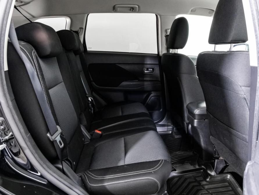 Mitsubishi Outlander III Рестайлинг 3 Санкт-Петербург  - изображение 14